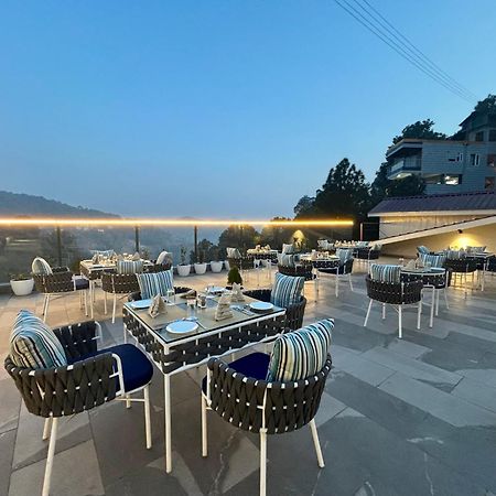 Arnisa Kasauli - A Boutique Hotel Ngoại thất bức ảnh