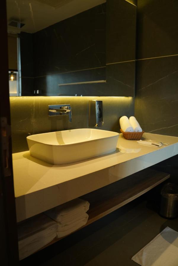 Arnisa Kasauli - A Boutique Hotel Ngoại thất bức ảnh
