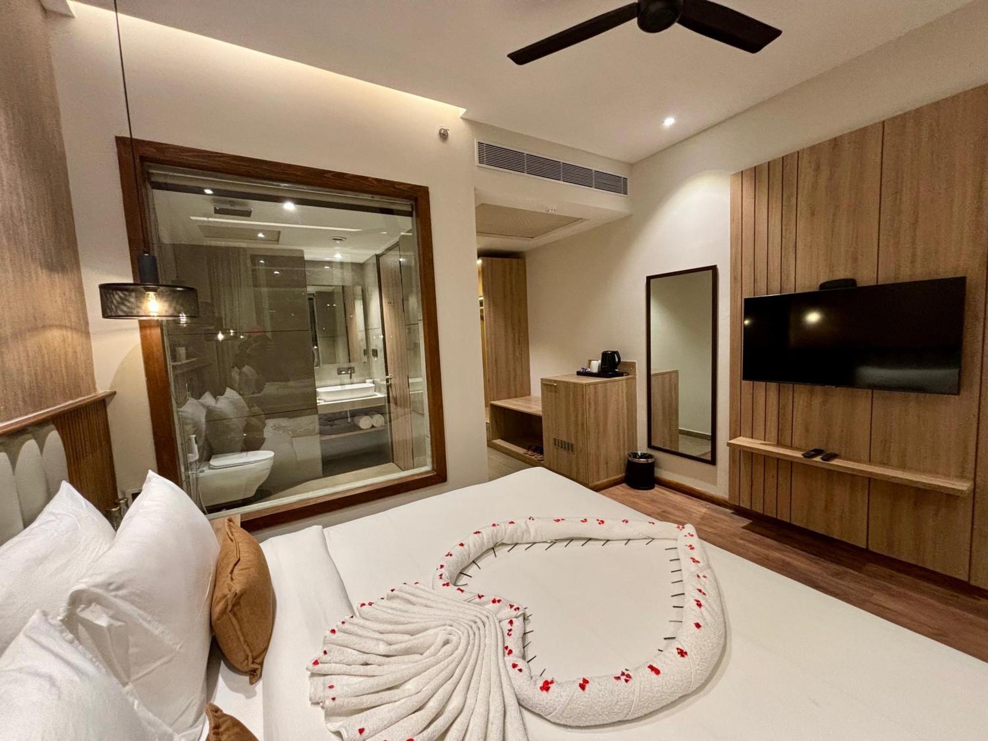 Arnisa Kasauli - A Boutique Hotel Ngoại thất bức ảnh