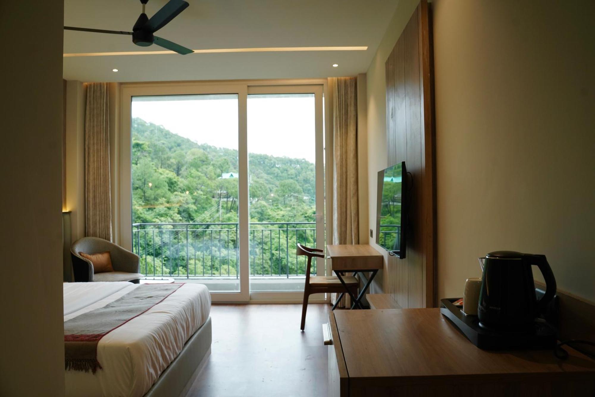 Arnisa Kasauli - A Boutique Hotel Ngoại thất bức ảnh